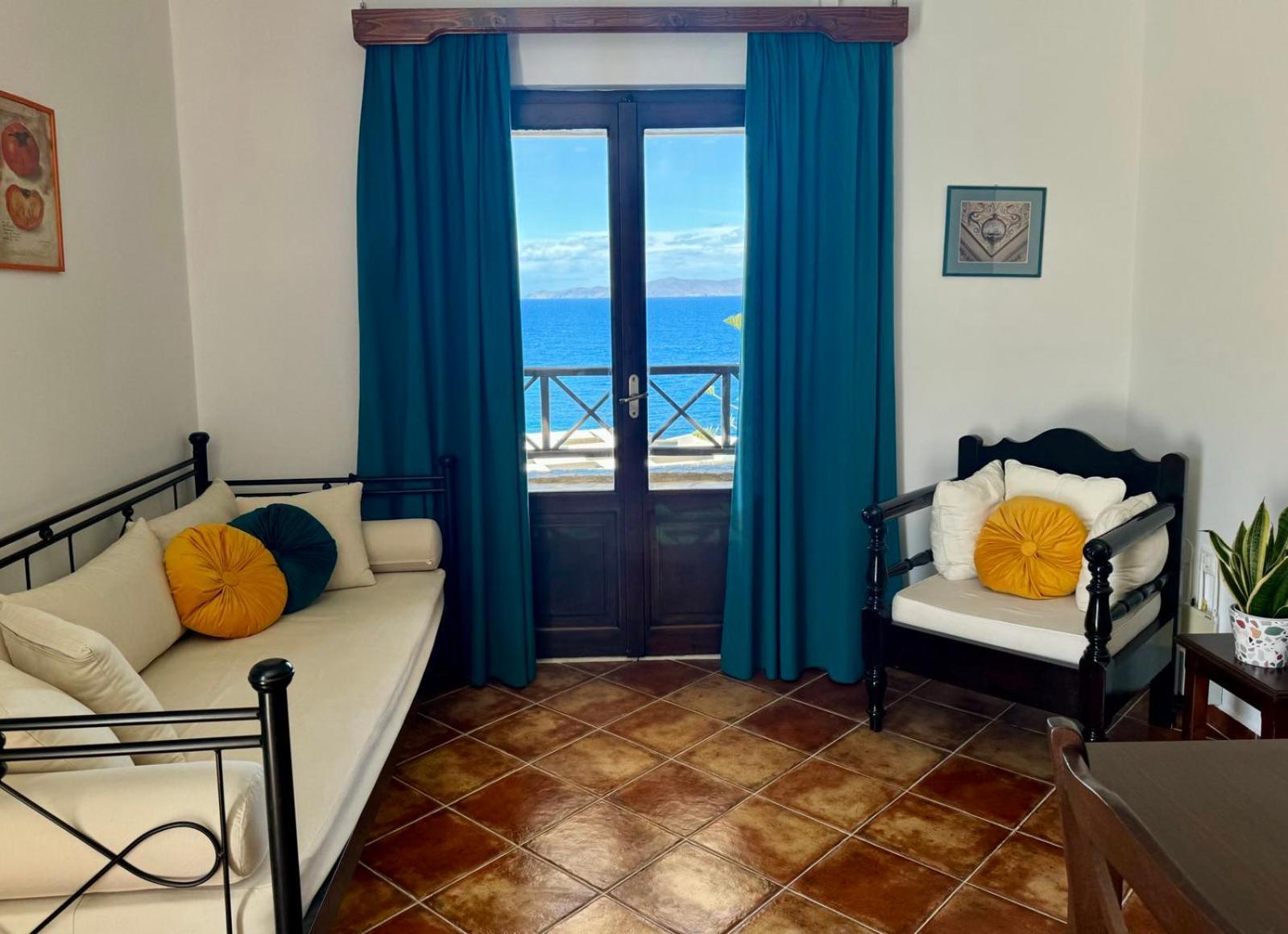Syrou Lotos Studios & Apartments (Adults Only) Kini Ngoại thất bức ảnh