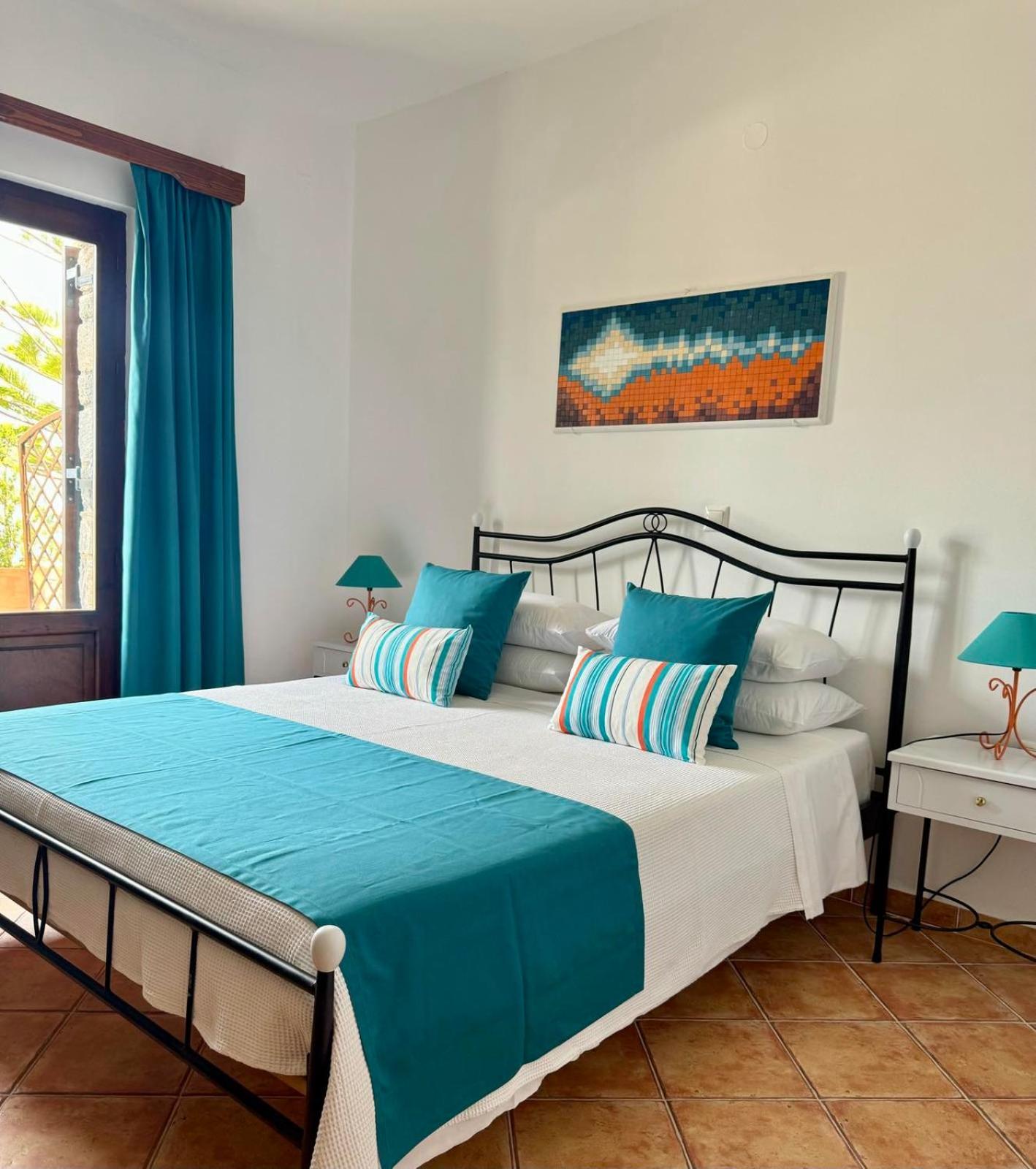 Syrou Lotos Studios & Apartments (Adults Only) Kini Phòng bức ảnh