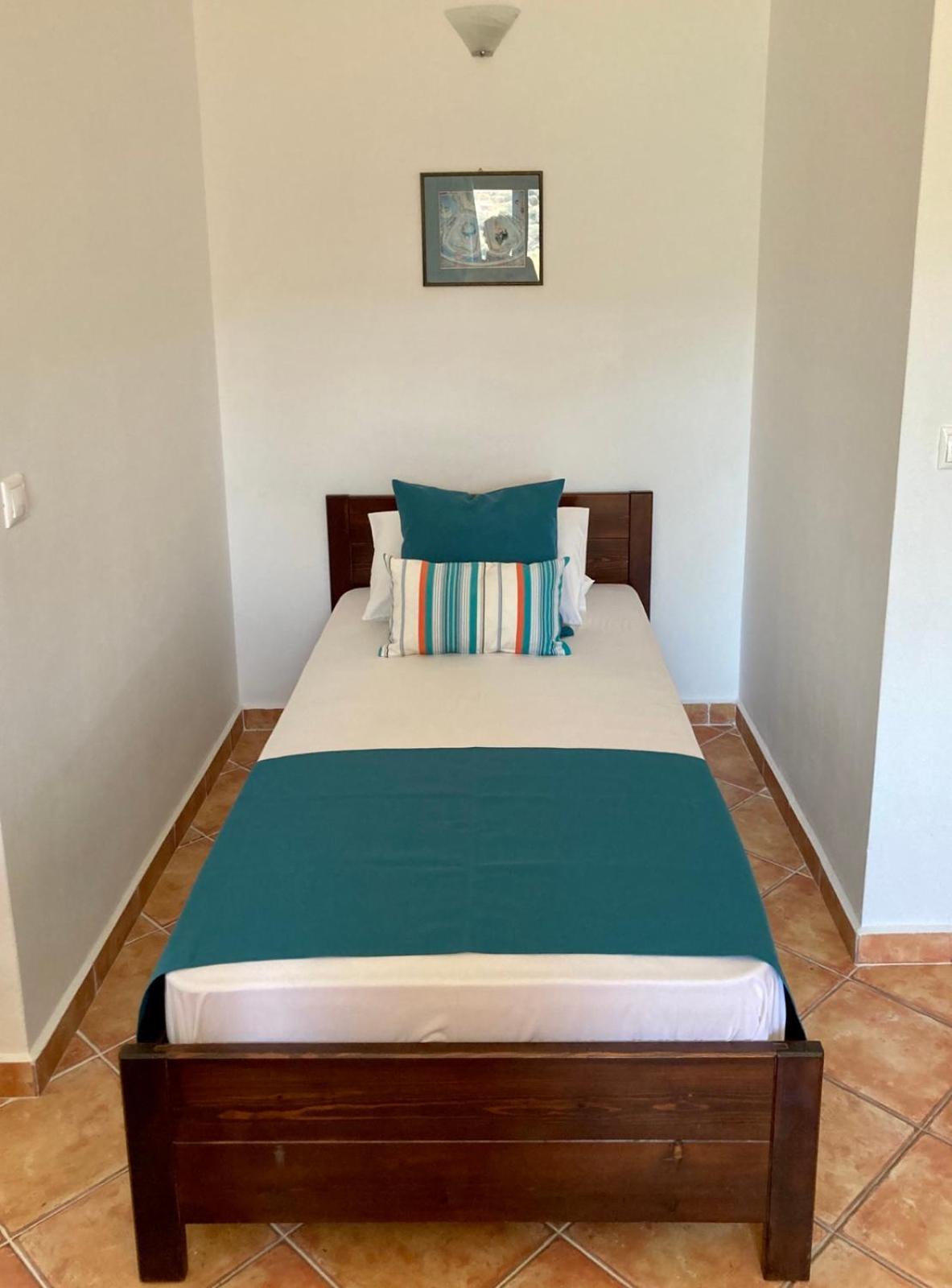 Syrou Lotos Studios & Apartments (Adults Only) Kini Phòng bức ảnh